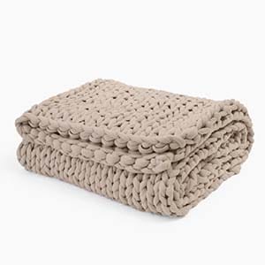 Bearaby Weighted Blanket