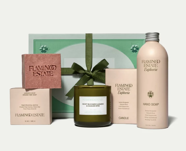 Flamingo Estate Jasmine & Rose Bath Set