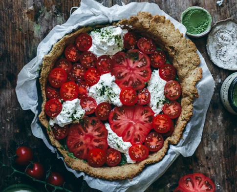 This Summer Tomato Tart Has a Secret Energy-Boosting Ingredient