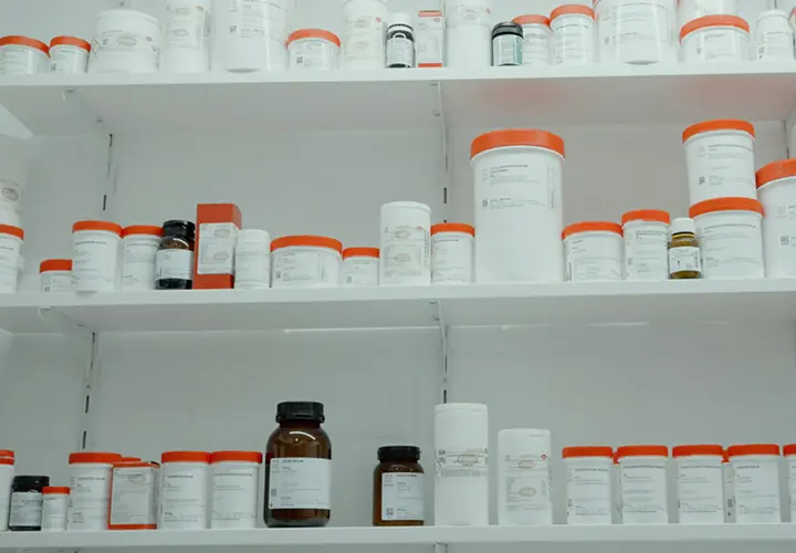 We Asked a Scientist Why Supplement Studies Feel So Confusing And Her Answer Was Eye-Opening
