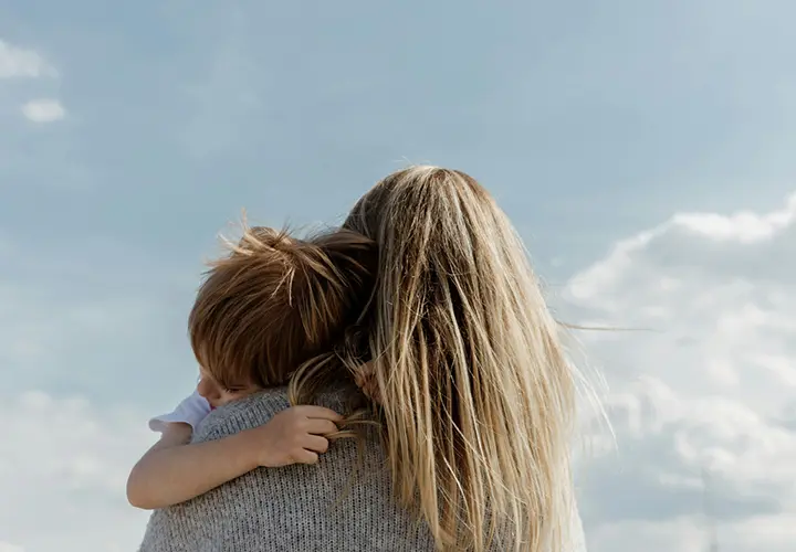 Why “Just Ask for Help” Doesn’t Work for Most Moms